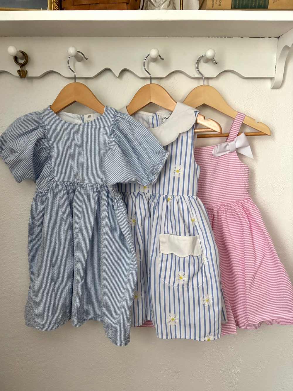 4T Girls Preppy Dress Bundle Seersucker Smocked Puff Sleeve Daisy Embroidery